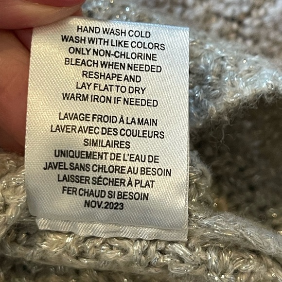 Z Supply Eternal Metallic Light Gray Cable Knit Sweater, Crew Neck, Holiday, XS - Picture 9 of 16